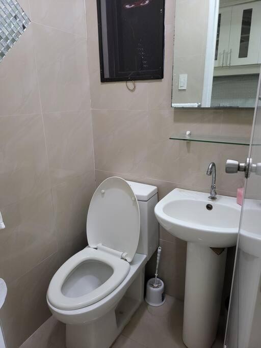Kandi Resort-Type Spacious 1 Bedroom With Netflix And Free Housekeeping Angeles Luaran gambar
